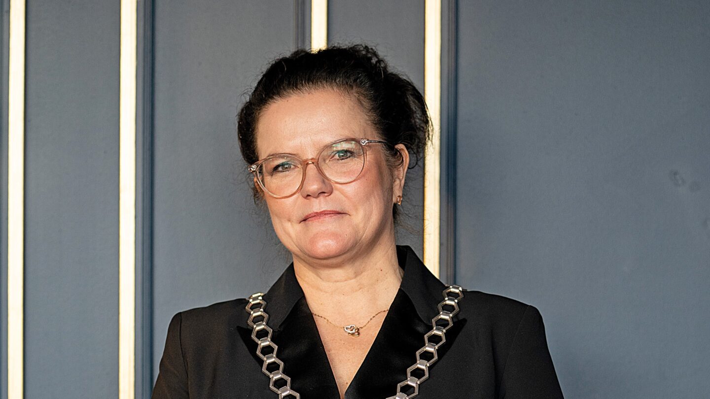 Minna Martikainen.